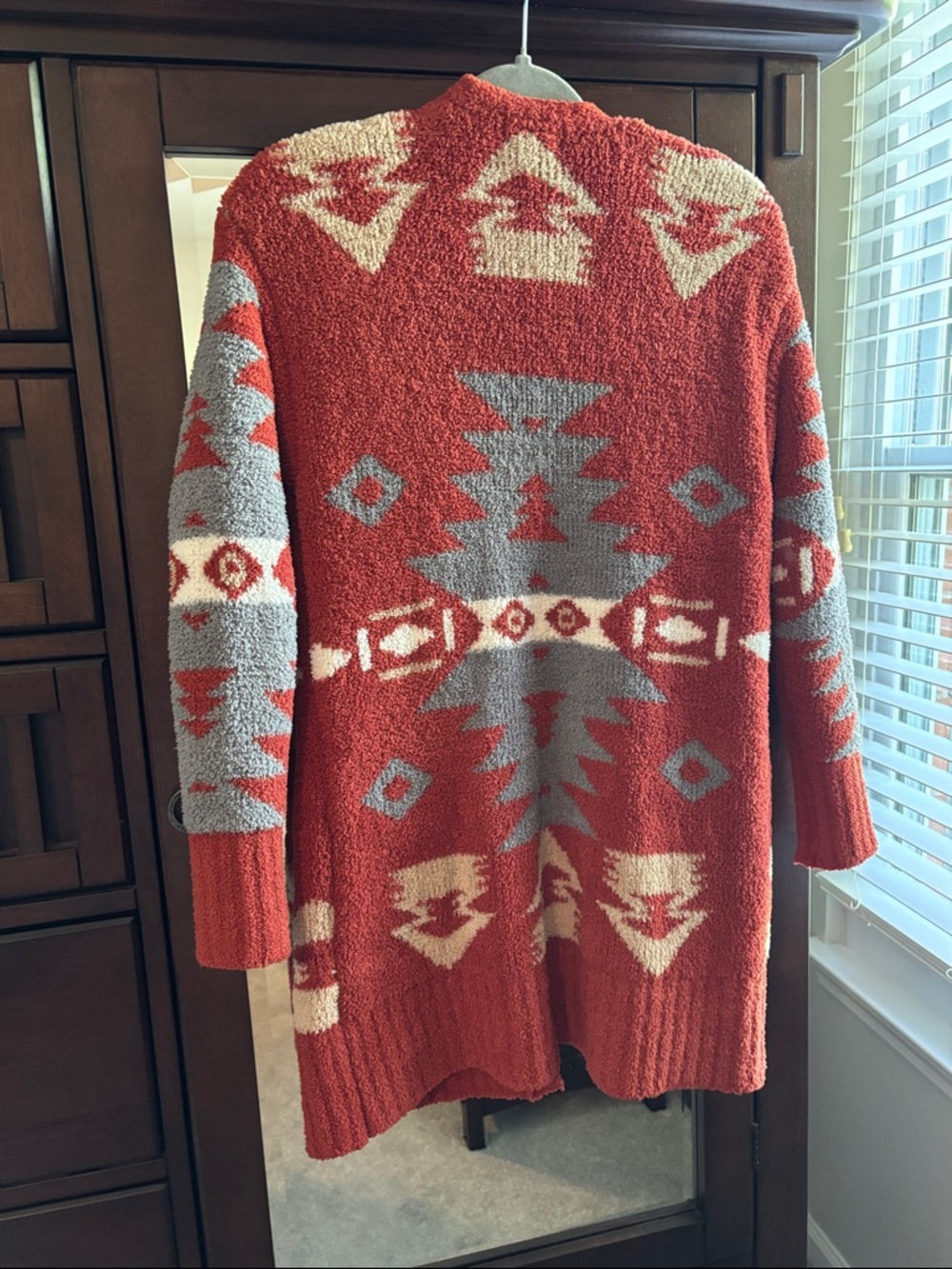 Cozy Rust Red Aztec Open-Front Cardigan Sweater - Picture 4 of 4